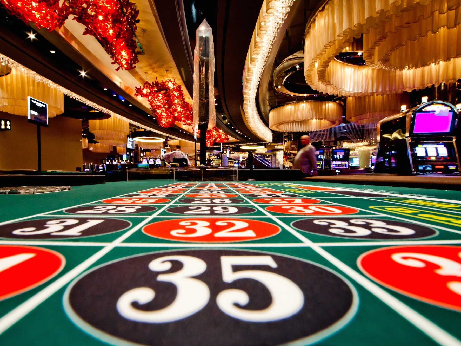 Blackjack'da İddialı Stratejiler: Kazanma Potansiyelinizi Artırın